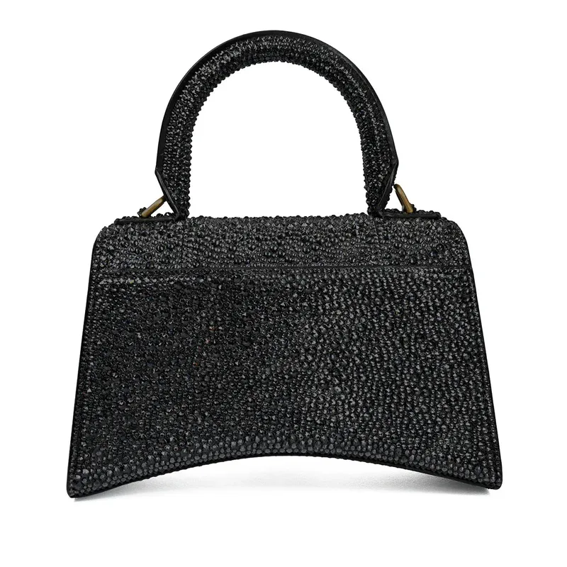 PLUSHH Women's Casual Crystal Embellished Handbag - Glamorous Black / شنطة كاجوال نسائية فاخرة مرصعة بالكريستال الأسود من PLUSHH