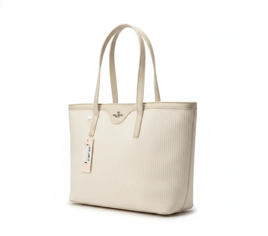PLUSHH Women's Casual Everyday Tote Bag - Spacious Light Beige / شنطة توت كاجوال نسائية فاخرة من PLUSHH بتصميم عملي ومساحة رحبة